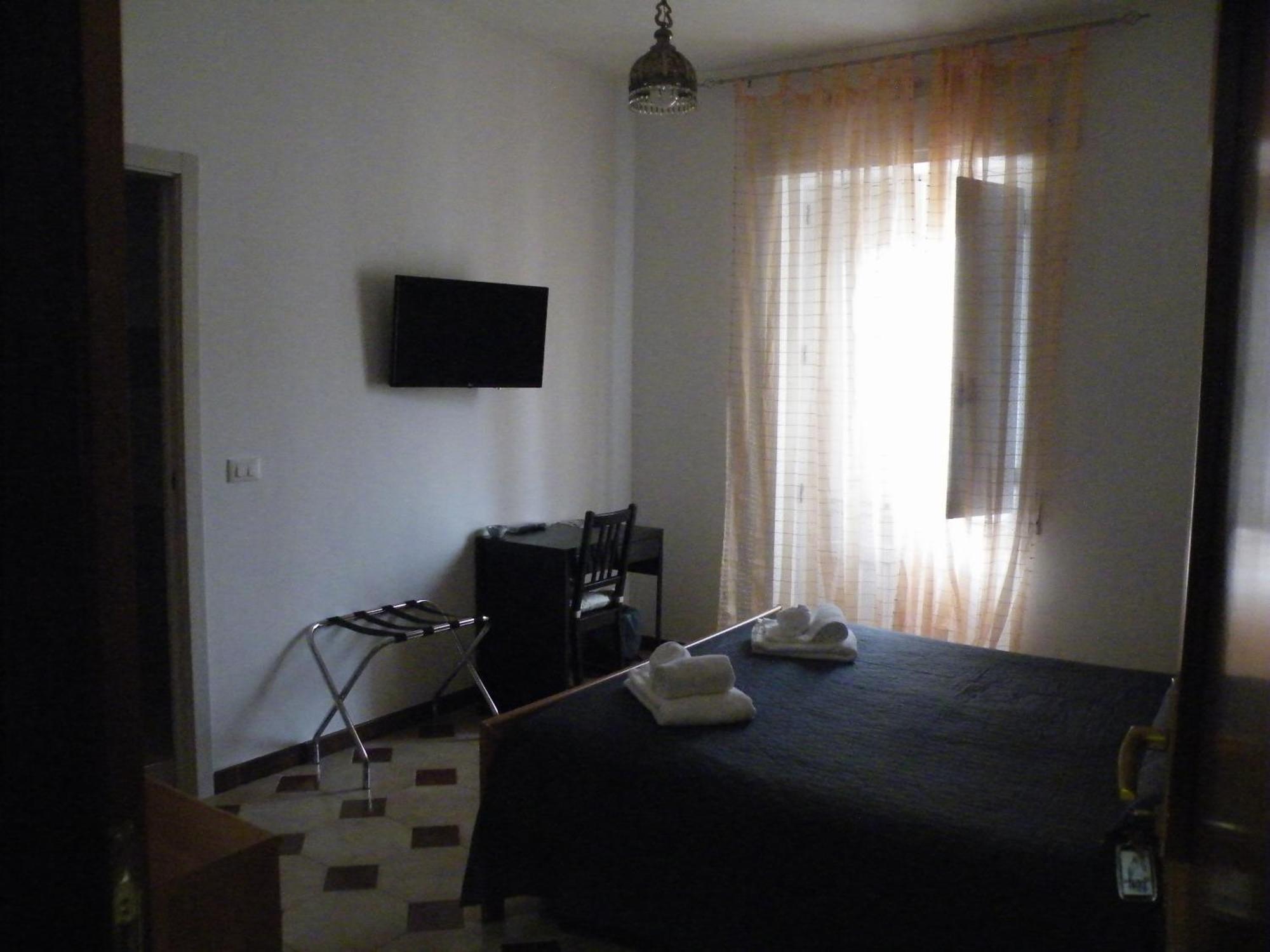 Casa Nilla Bed & Breakfast Noto Bagian luar foto